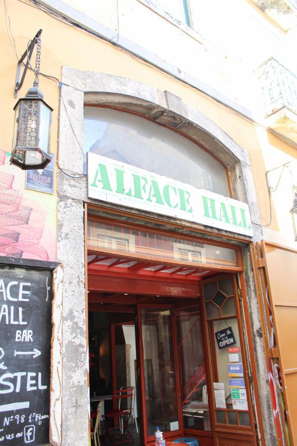 Alface Hall Hostel & Bar Лиссабон Экстерьер фото