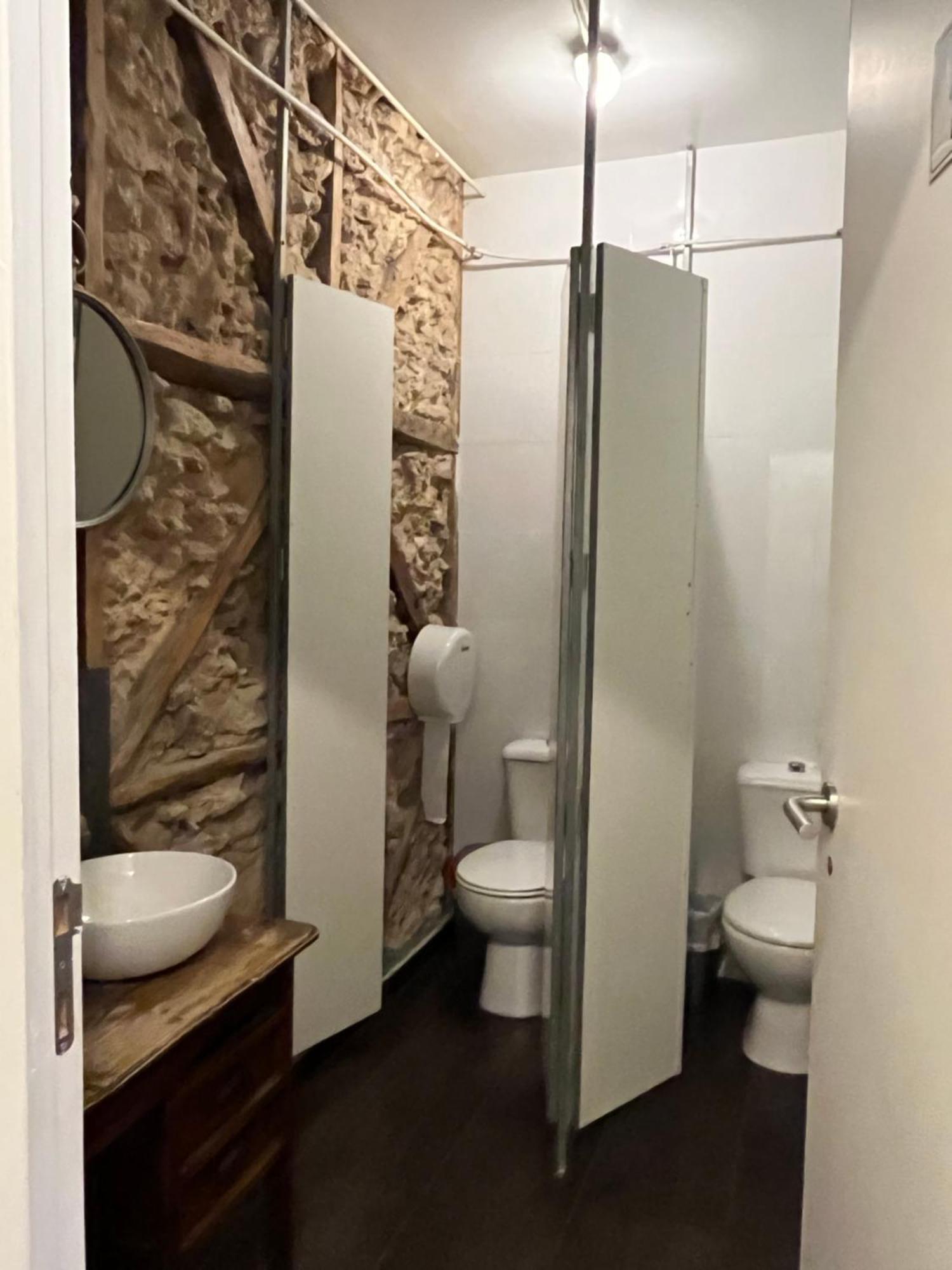 Alface Hall Hostel & Bar Лиссабон Экстерьер фото
